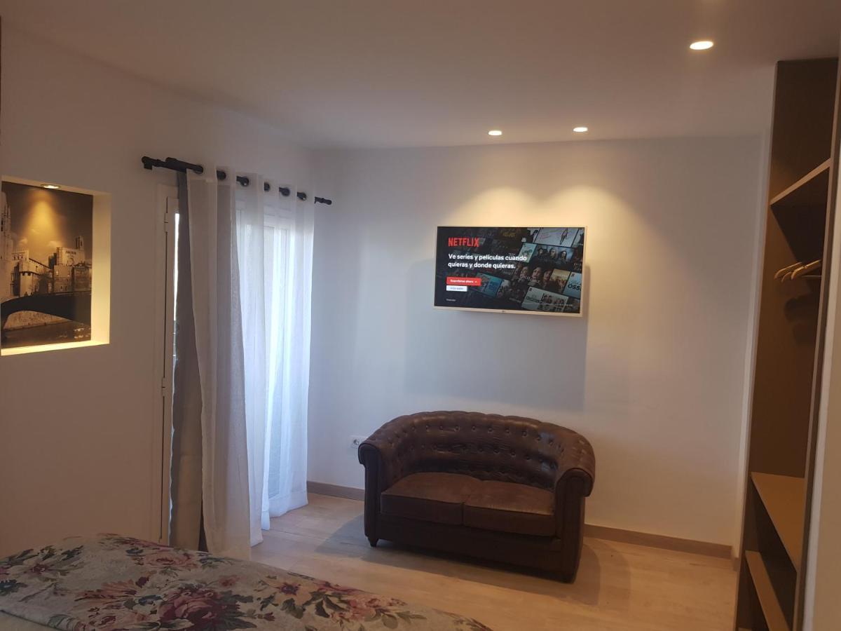 Turistic Girona - Piso De 1, 2 O 3 Habitaciones Dış mekan fotoğraf